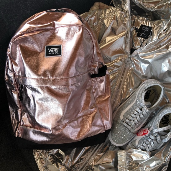 Vans Handbags - NWT Unisex Vans “Pep Squad” backpack.